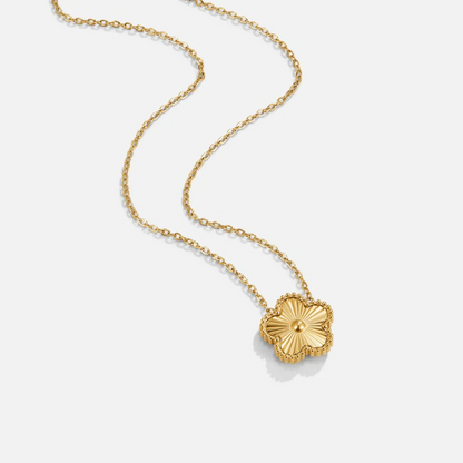 Elysian Clover Necklace 18k Gold